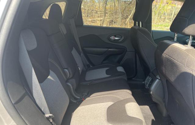 Photo 6 from auction – 2014 JEEP CHEROKEE L with VIN 1C4PJLCB0EW171359