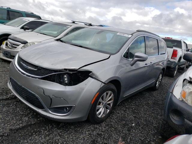 CHRYSLER PACIFICA T 2017 with VIN 2C4RC1BG5HR539584 - Photo from auction