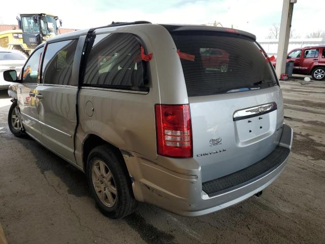 Photo 2 from auction – 2010 CHRYSLER TOWN & COU with VIN 2A4RR5D19AR494082