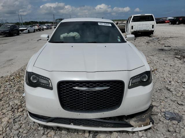 Фото 5 с аукциона – 2015 CHRYSLER 300 S с VIN 2C3CCABG1FH872488