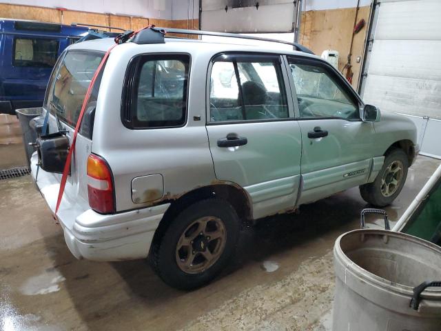 Photo 3 from auction – 2001 CHEVROLET TRACKER LT with VIN 2CNBJ634516926471