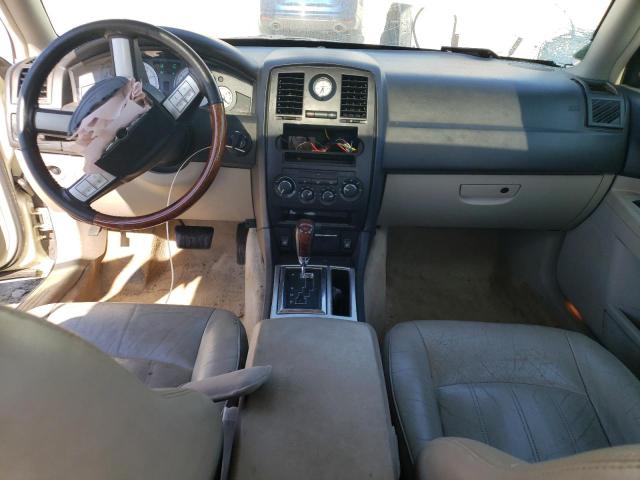 Photo 8 from auction – 2005 CHRYSLER 300C with VIN 2C3AA63H45H530985