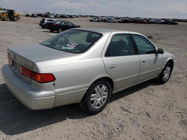 Photo 3 from auction – 2001 TOYOTA CAMRY CE with VIN 4T1BG22K01U080615