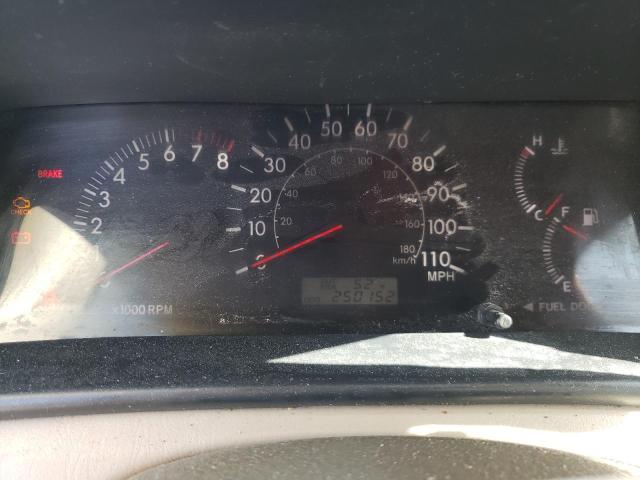 Photo 9 from auction – 2005 TOYOTA COROLLA CE with VIN 1NXBR32E75Z522841