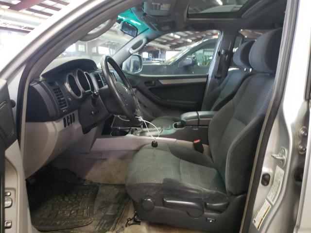 Photo 7 from auction – 2004 TOYOTA 4RUNNER SR with VIN JTEBU14R348017969