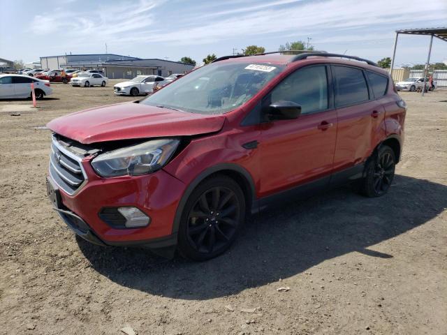 FORD ESCAPE SE 2017 with VIN 1FMCU0GDXHUC80200 - Photo from auction