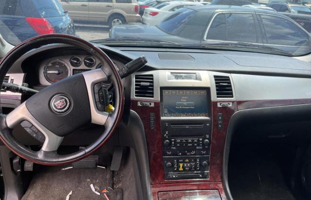 Photo 9 from auction – 2010 CADILLAC ESCALADE E with VIN 1GYUKJEF2AR164596