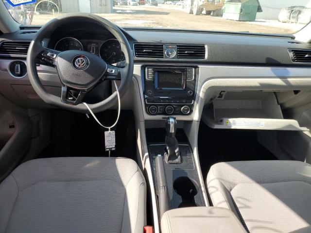 Photo 8 from auction – 2017 VOLKSWAGEN PASSAT S with VIN 1VWAT7A33HC012583