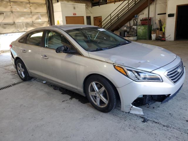 Photo 4 from auction – 2015 HYUNDAI SONATA SE with VIN 5NPE24AF2FH231634