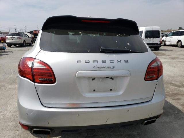 Photo 6 from auction – 2011 PORSCHE CAYENNE S with VIN WP1AE2A25BLA93518