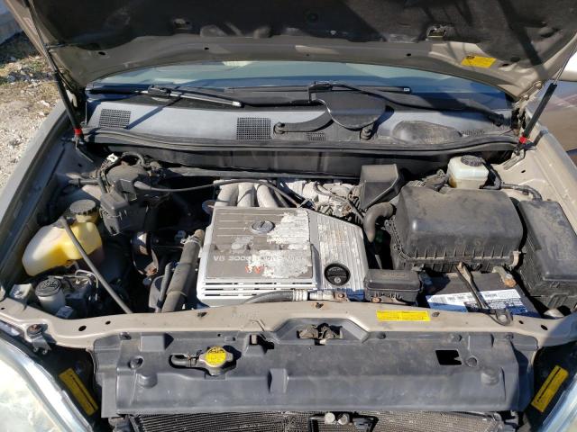 Photo 12 from auction – 2003 LEXUS RX 300 with VIN JTJHF10UX30299203