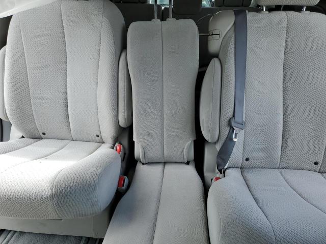 Photo 10 from auction – 2011 TOYOTA SIENNA LE with VIN 5TDKK3DC9BS115639