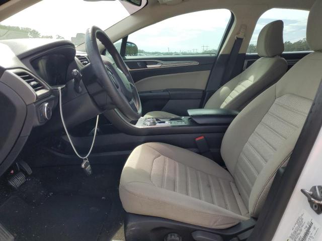 Photo 7 from auction – 2020 FORD FUSION S with VIN 3FA6P0G74LR188136