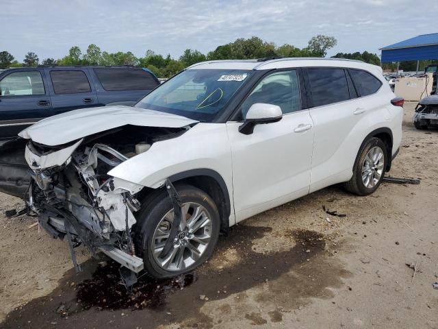 TOYOTA HIGHLANDER 2022 with VIN 5TDDZRBH1NS166059 - Photo from auction