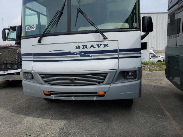 Photo 9 from auction – 2004 WINNEBAGO BRAVE with VIN 1FCNF53S930A06110