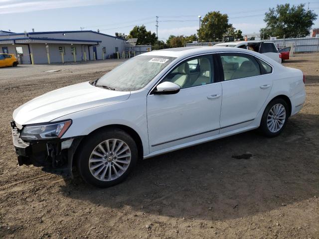 VOLKSWAGEN PASSAT SE 2017 with VIN 1VWBT7A33HC075168 - Photo from auction