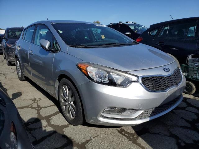 Photo 4 from auction – 2015 KIA FORTE with VIN KNAFX5A8XF5289081