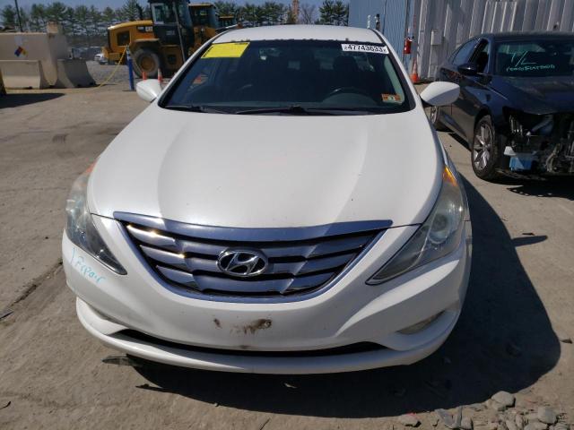 Photo 5 from auction – 2011 HYUNDAI SONATA SE with VIN 5NPEC4AC9BH262053