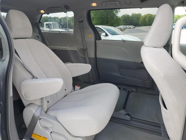 Photo 11 from auction – 2013 TOYOTA SIENNA LE with VIN 5TDKK3DC8DS332280