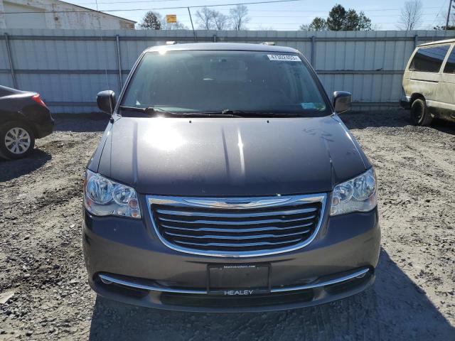 Photo 5 from auction – 2015 CHRYSLER TOWN & COU with VIN 2C4RC1BGXFR753063