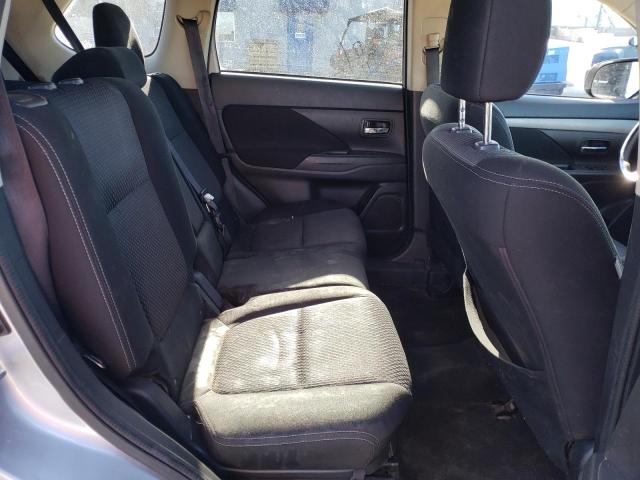 Photo 11 from auction – 2016 MITSUBISHI OUTLANDER with VIN JA4AD3A32GZ011827