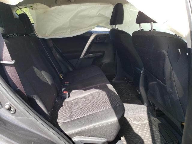 Photo 11 from auction – 2017 TOYOTA RAV4 LE with VIN JTMBFREV6HJ125753