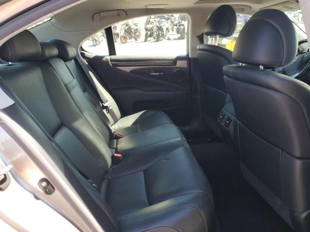 Photo 10 from auction – 2017 LEXUS LS 460 with VIN JTHBL5EF4H5144139