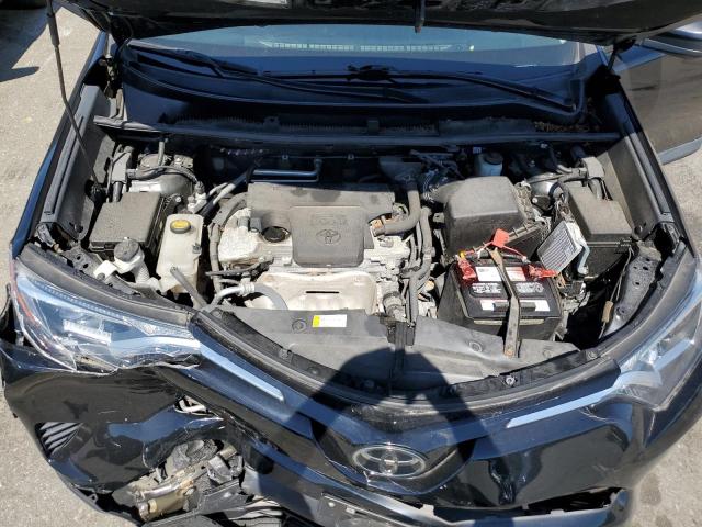 Photo 12 from auction – 2017 TOYOTA RAV4 LE with VIN 2T3BFREV8HW572361