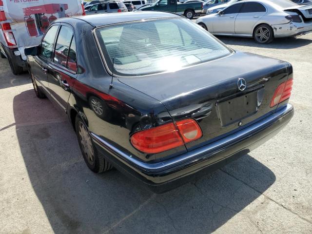 Photo 2 from auction – 1996 MERCEDES-BENZ E 320 with VIN WDBJF55F5TJ017869