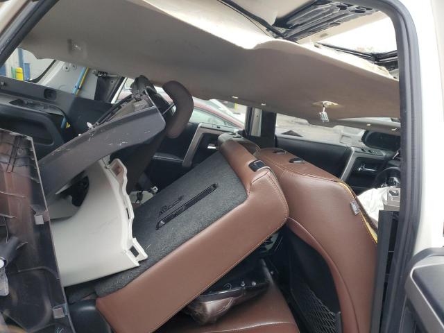 Photo 11 from auction – 2018 TOYOTA 4RUNNER SR with VIN JTEBU5JR2J5489248