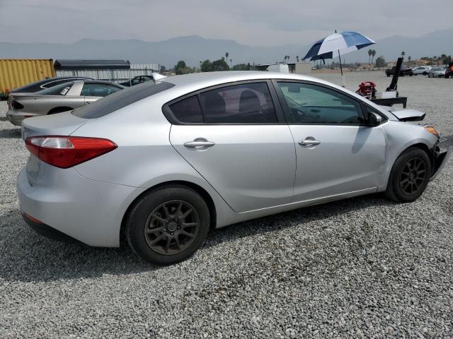 Photo 3 from auction – 2015 KIA FORTE LX with VIN KNAFK4A67F5426128