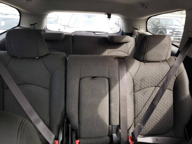 Photo 10 from auction – 2010 CHEVROLET TRAVERSE L with VIN 1GNLRFED7AJ254907