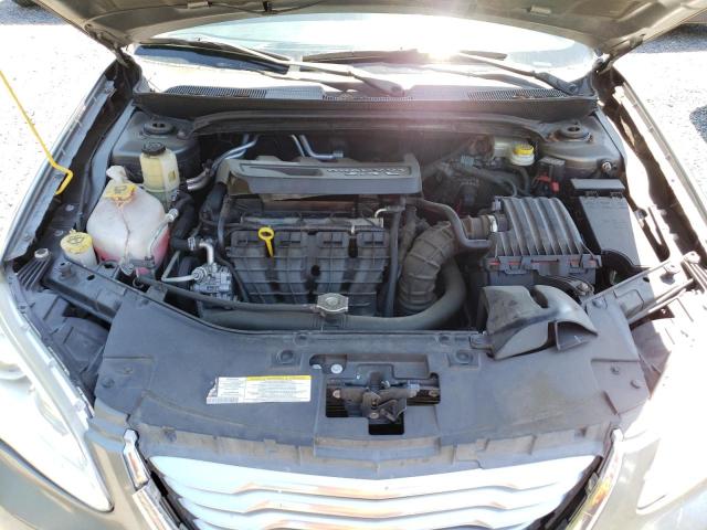 Photo 11 from auction – 2013 CHRYSLER 200 TOURIN with VIN 1C3CCBBB2DN551039