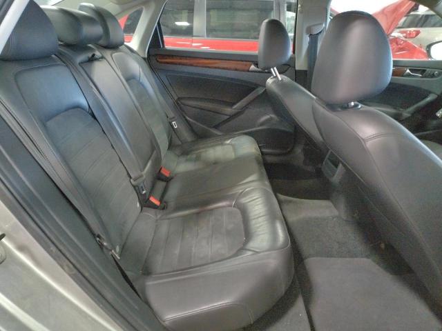 Photo 10 from auction – 2012 VOLKSWAGEN PASSAT SEL with VIN 1VWCN7A31CC005045