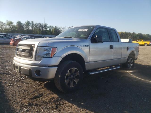 FORD F150 SUPER 2013 with VIN 1FTFX1EF1DFD23825 - Photo from auction