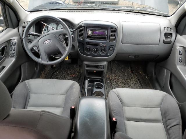 Photo 8 from auction – 2004 FORD ESCAPE XLS with VIN 1FMYU02164KA25519