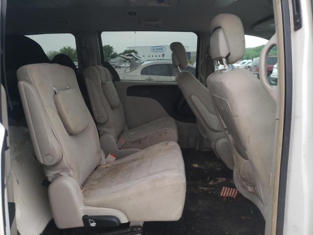 Photo 11 from auction – 2012 CHRYSLER TOWN & COU with VIN 2C4RC1BG2CR168814