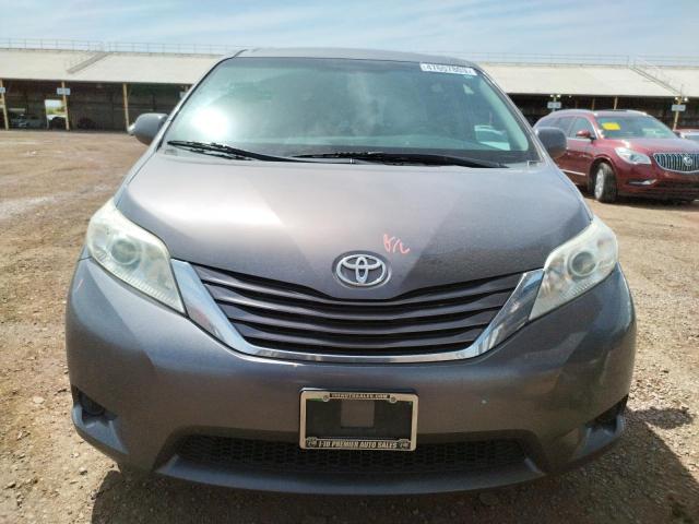 Photo 5 from auction – 2015 TOYOTA SIENNA LE with VIN 5TDKK3DC4FS690320