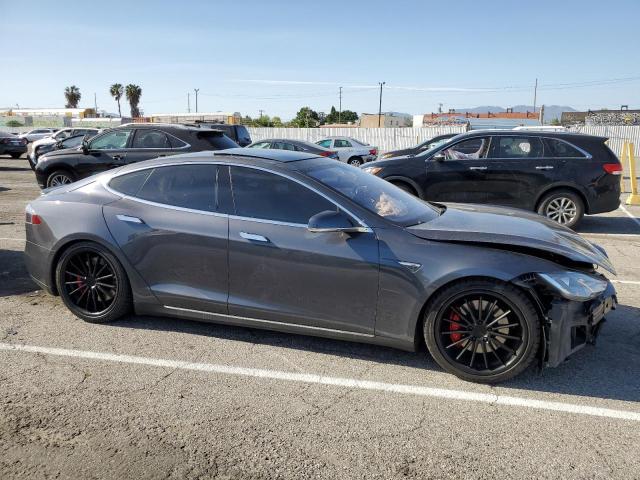 Photo 4 from auction – 2015 TESLA MODEL S P8 with VIN 5YJSA1H46FF083401