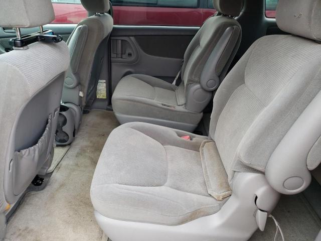 Photo 11 from auction – 2004 TOYOTA SIENNA CE with VIN 5TDZA23C94S121344