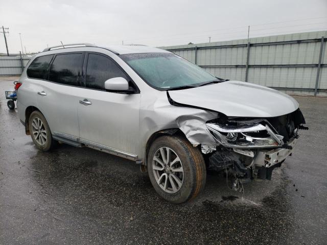 Photo 4 from auction – 2015 NISSAN PATHFINDER with VIN 5N1AR2MN4FC670780