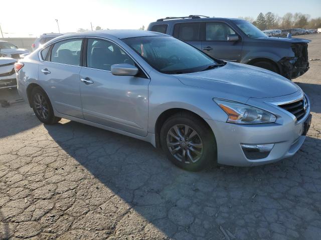 Photo 4 from auction – 2015 NISSAN ALTIMA 2.5 with VIN 1N4AL3AP1FN901713