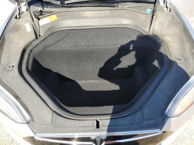 Photo 11 from auction – 2016 TESLA MODEL S with VIN 5YJSA1E49GF120401
