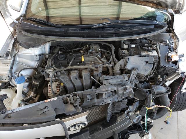 Photo 11 from auction – 2016 KIA FORTE LX with VIN KNAFK5A85G5540671