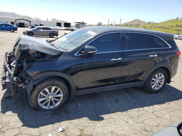 KIA SORENTO LX 2018 with VIN 5XYPG4A34JG425825 - Photo from auction