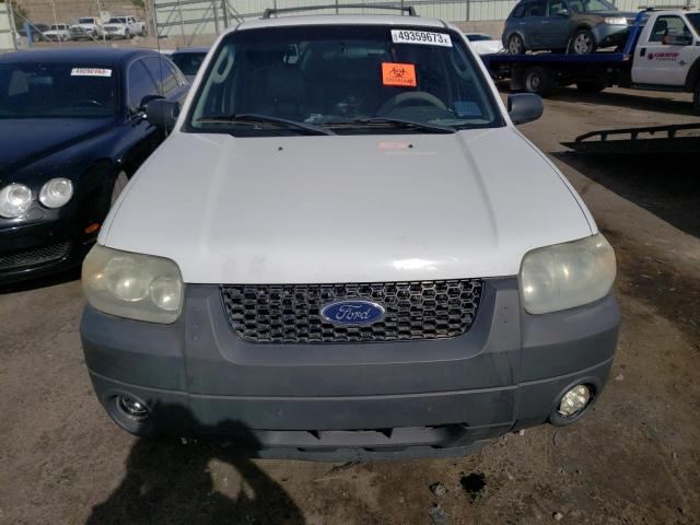 Photo 5 from auction – 2005 FORD ESCAPE XLT with VIN 1FMYU93165KD41524