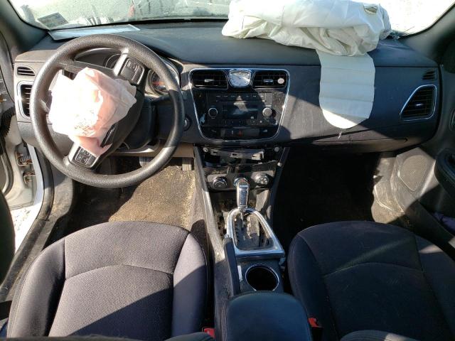 Photo 8 from auction – 2012 CHRYSLER 200 LX with VIN 1C3CCBAB2CN271556