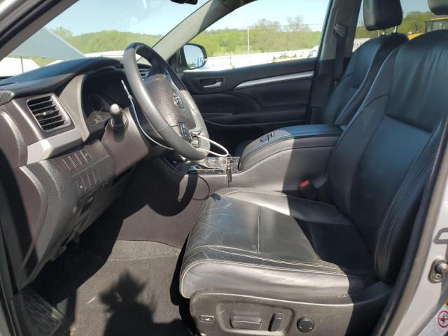 Photo 7 from auction – 2016 TOYOTA HIGHLANDER with VIN 5TDJKRFH1GS286593