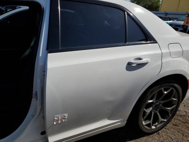 Photo 12 from auction – 2018 CHRYSLER 300 S with VIN 2C3CCABG9JH264131