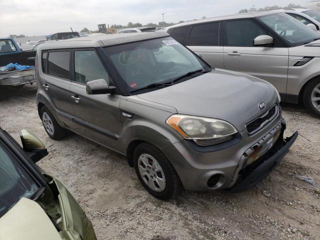 Photo 4 from auction – 2013 KIA SOUL with VIN KNDJT2A55D7504445